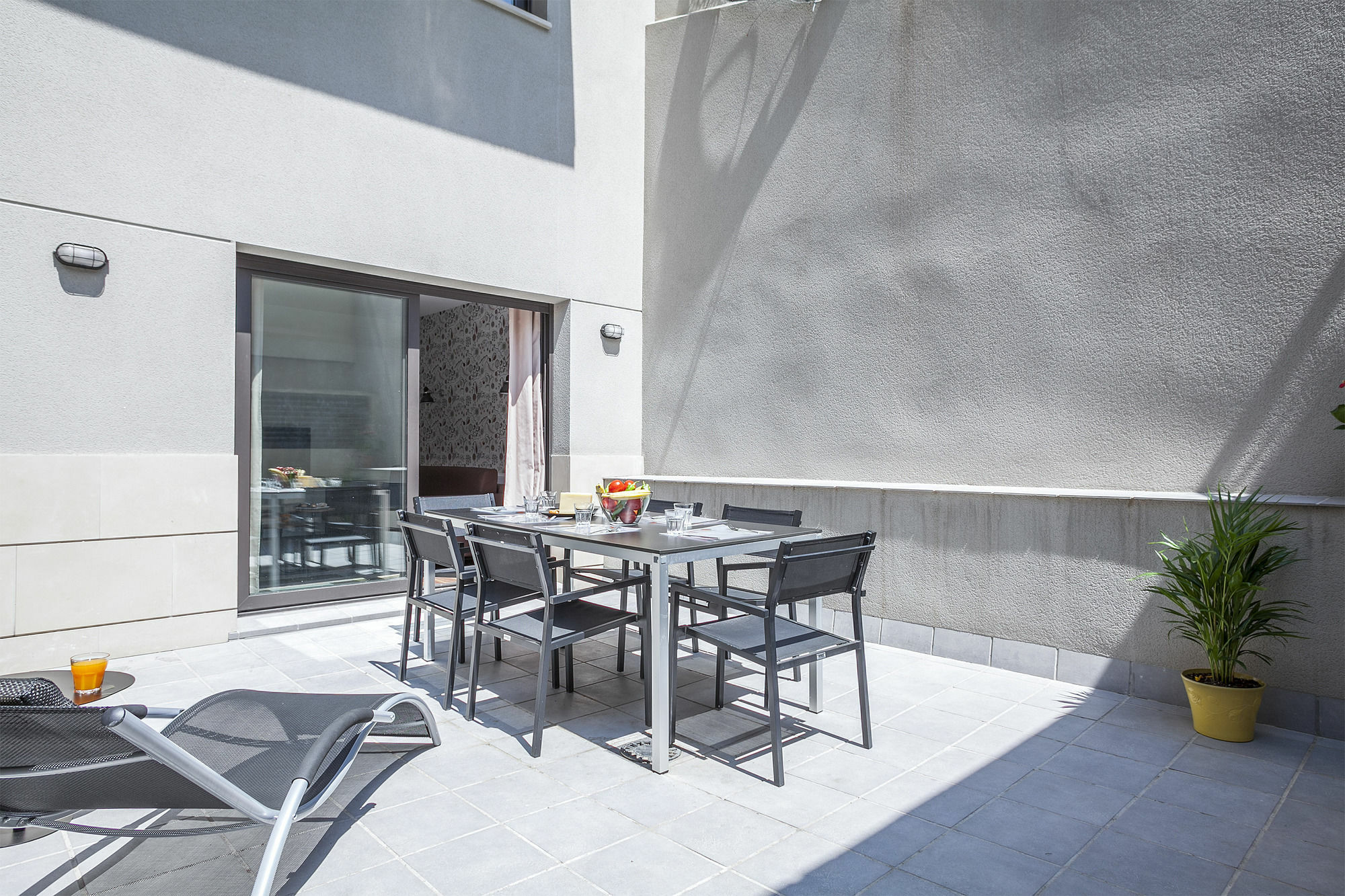 Sleep Bailen By Stay Barcelona Bagian luar foto